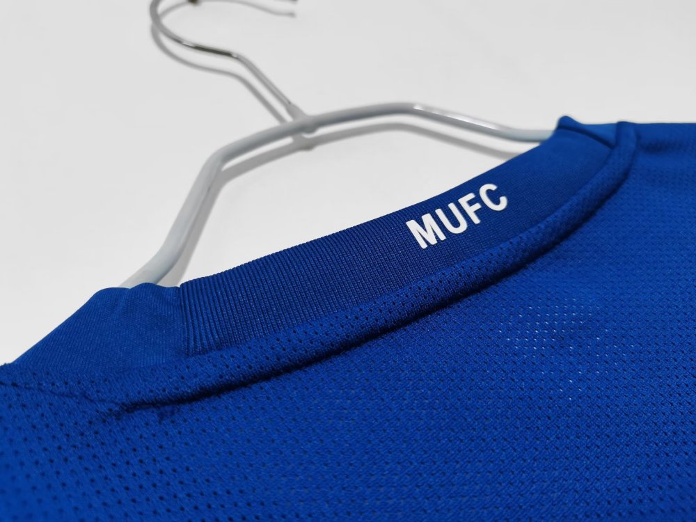 Retro 08/09 Manchester United Third Soccer Jersey