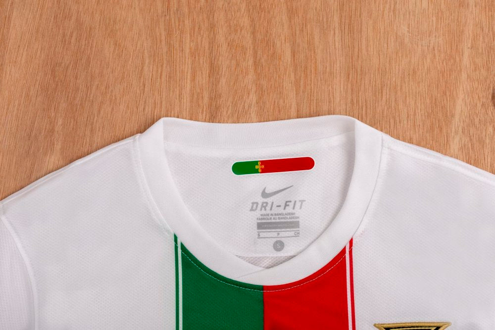 Retro 2010 Portugal Away Soccer Jersey