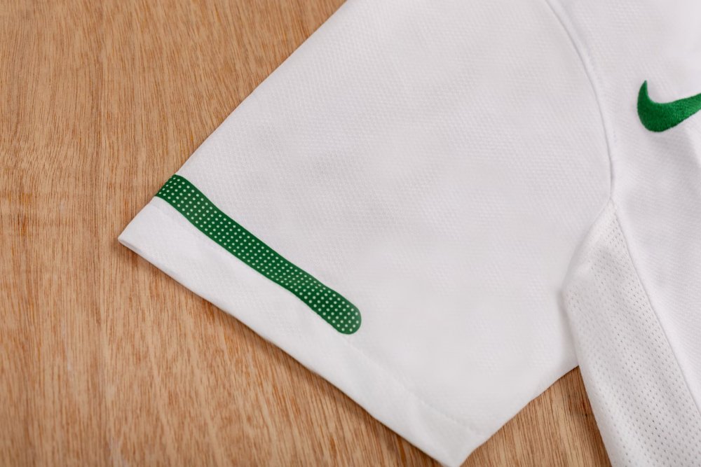 Retro 2010 Portugal Away Soccer Jersey