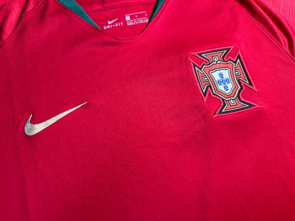 Retro 2018 Portugal Home Soccer Jersey