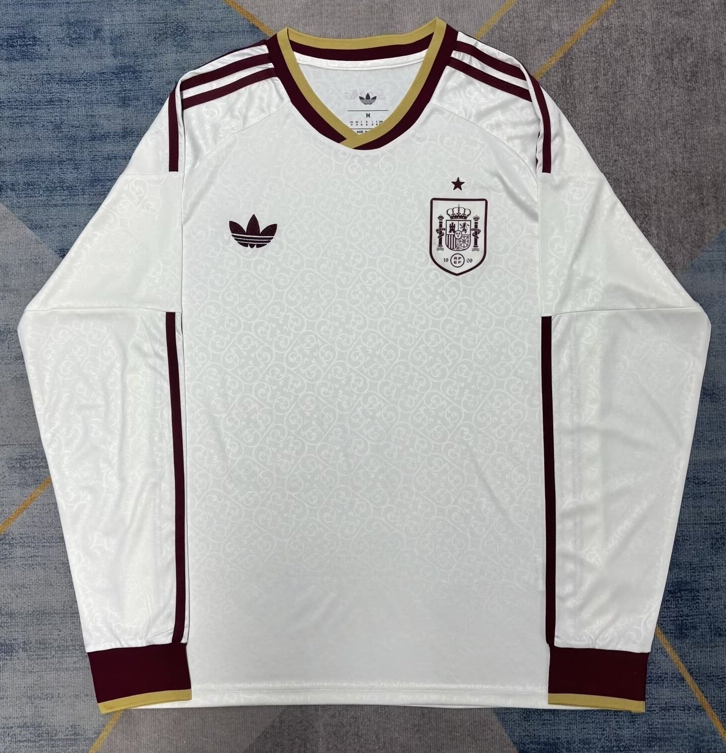 2026 World Cup Spain Away Long Sleeve Jersey front